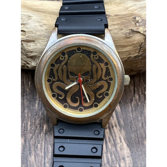 Unbranded Other - Custom Men’s Watch Engraved Sea Skull Dial New Battery